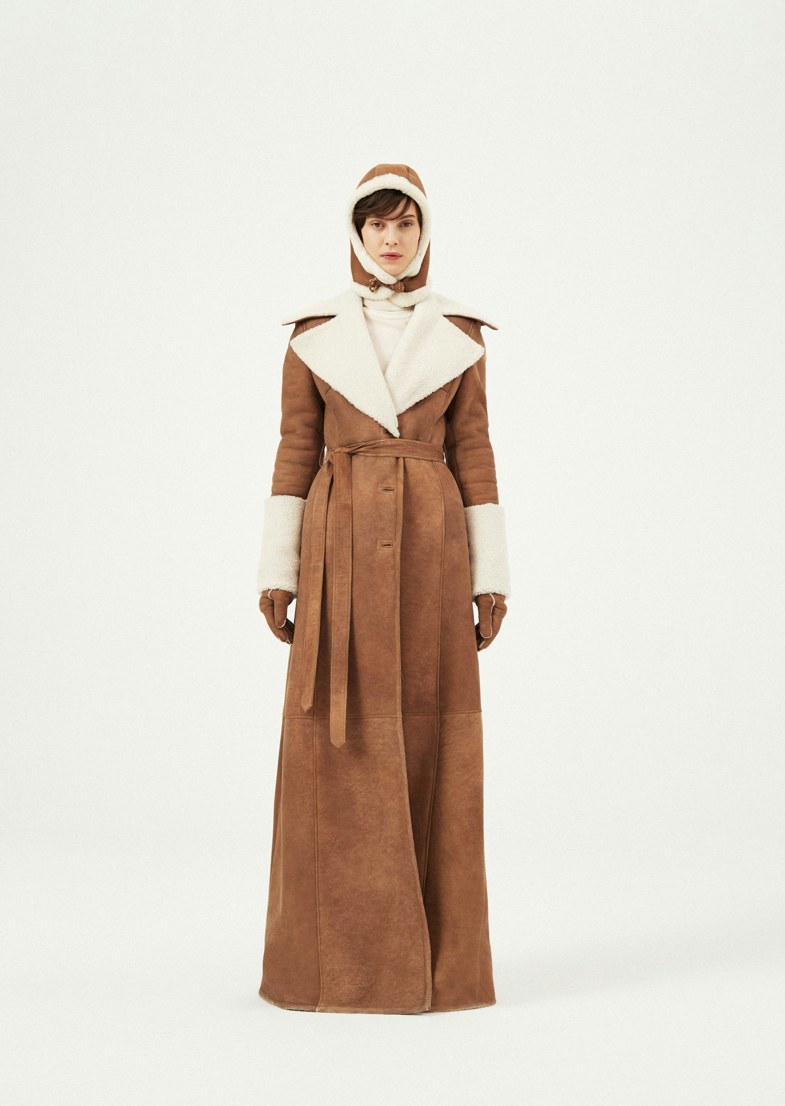 AW23 LEATHER 09 SHEARLING COAT BEIGE